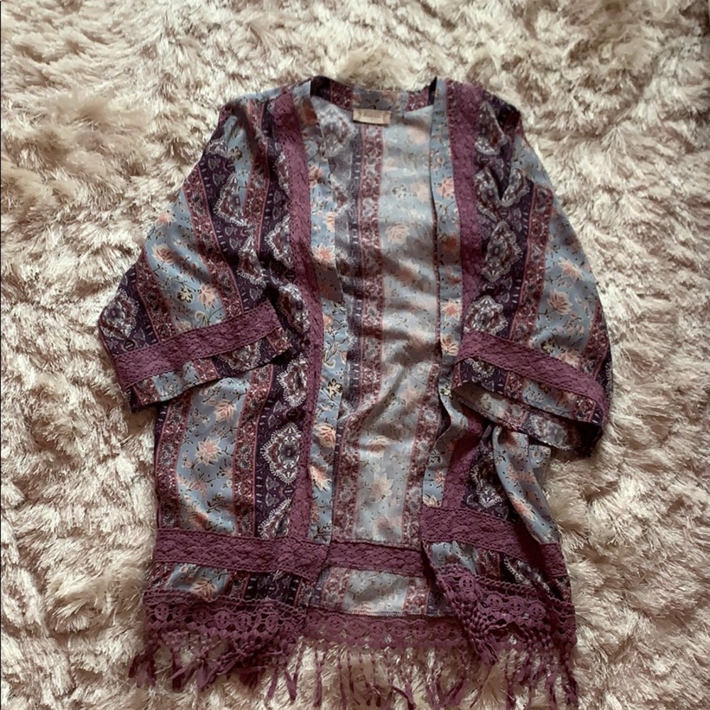 Altar’d State Kimono